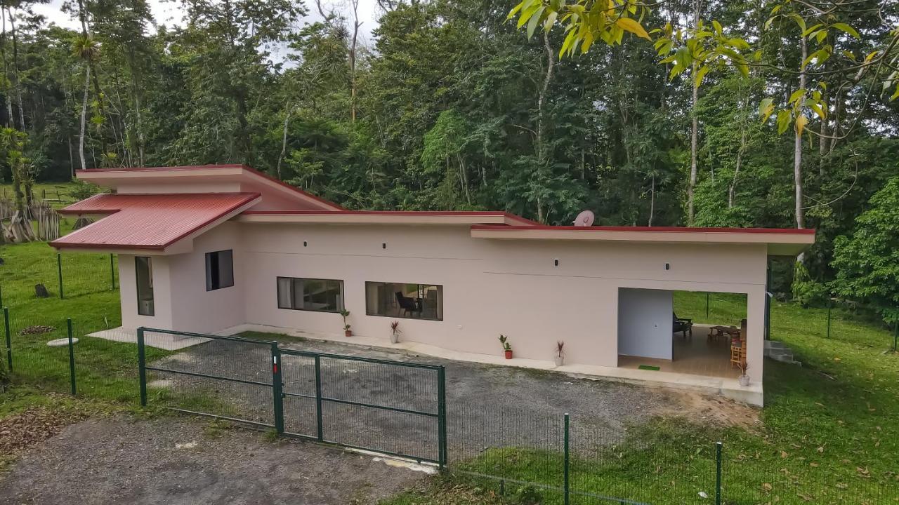 River Paradise Villa With Private Jacuzzi La Fortuna Exterior photo