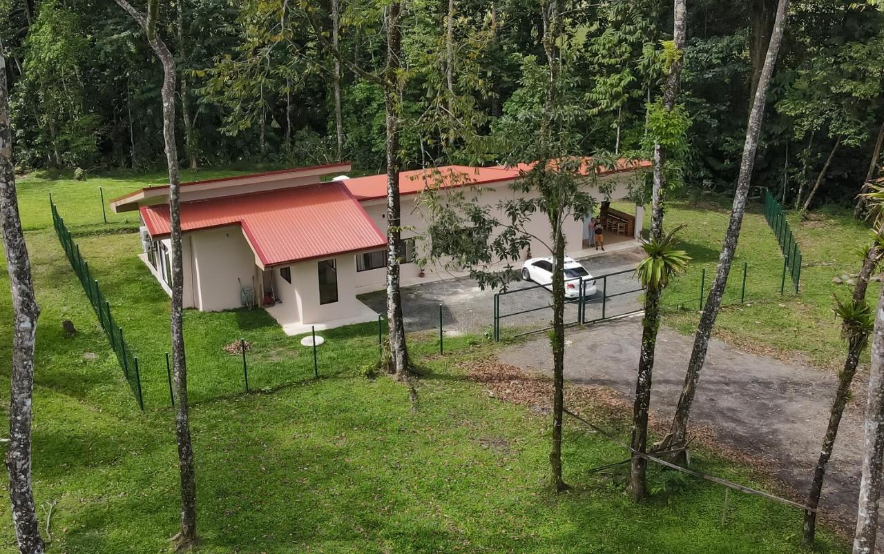River Paradise Villa With Private Jacuzzi La Fortuna Exterior photo